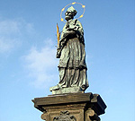 Статуя Яна Непомуцкого